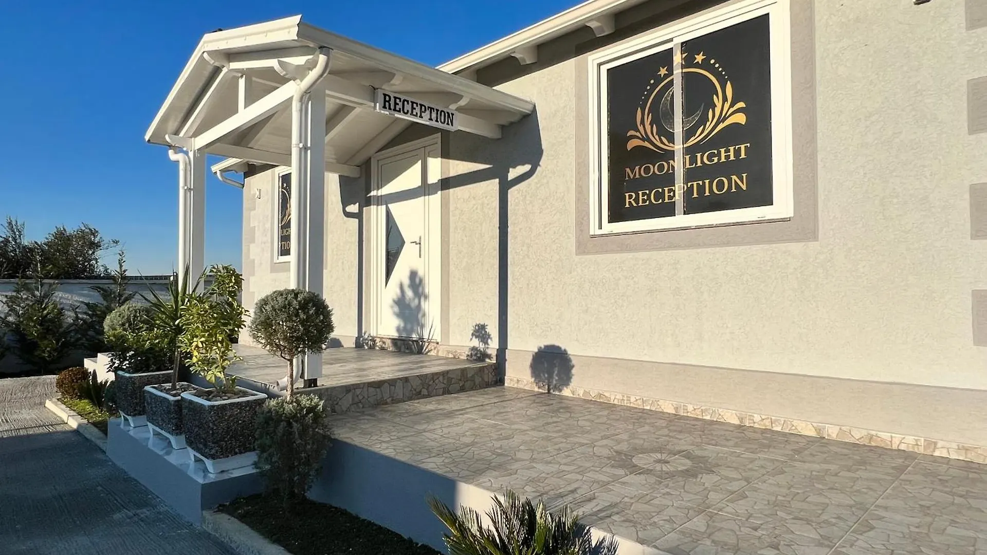 ****  Hotel Moonlight Fier Albania